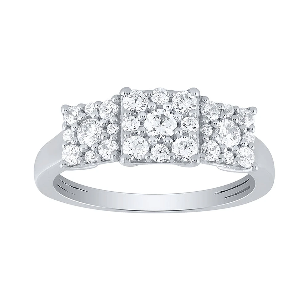 Diamond Cluster Dinner Ring 10K White Gold (0.72 ct tw)