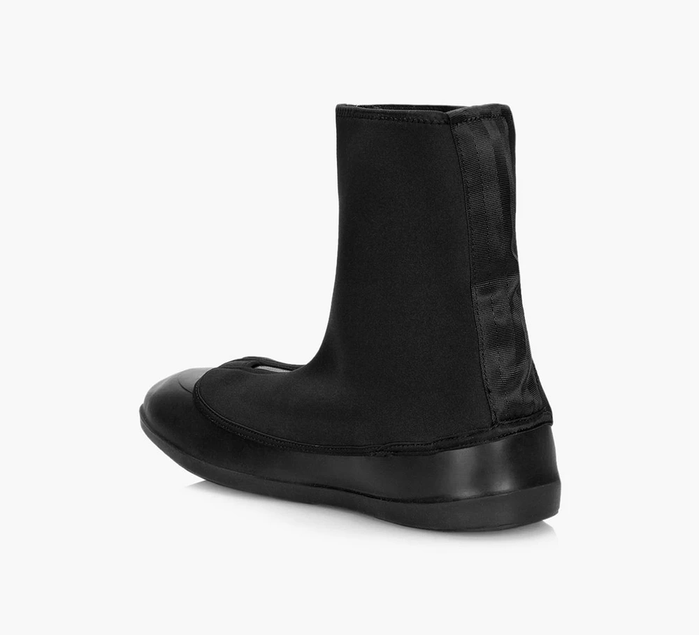 OVERSHOE