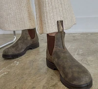 CLASSIC BOOTS 585