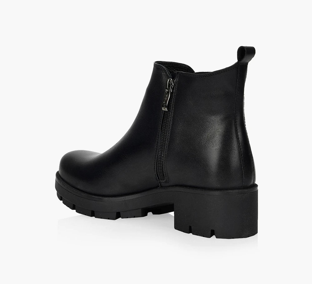 SURREY BOOTIE