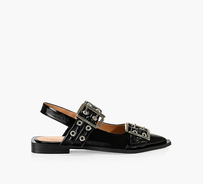 FEMININE BUCKLE BALLERINA