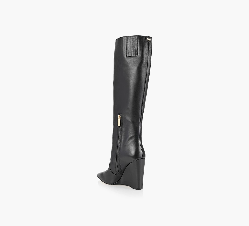 ISRA WEDGE BOOT