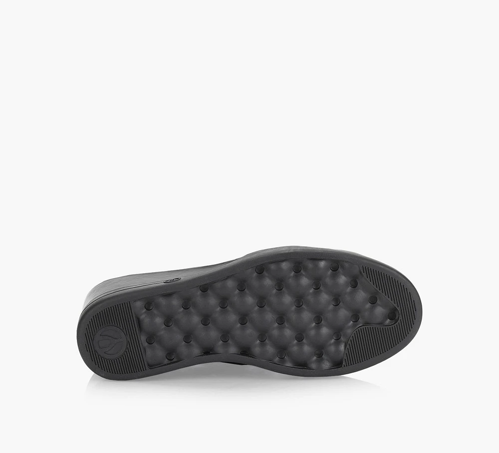 ELLIE WEDGE SNEAKER