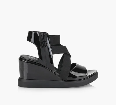 ELIZABETH WEDGE SANDAL