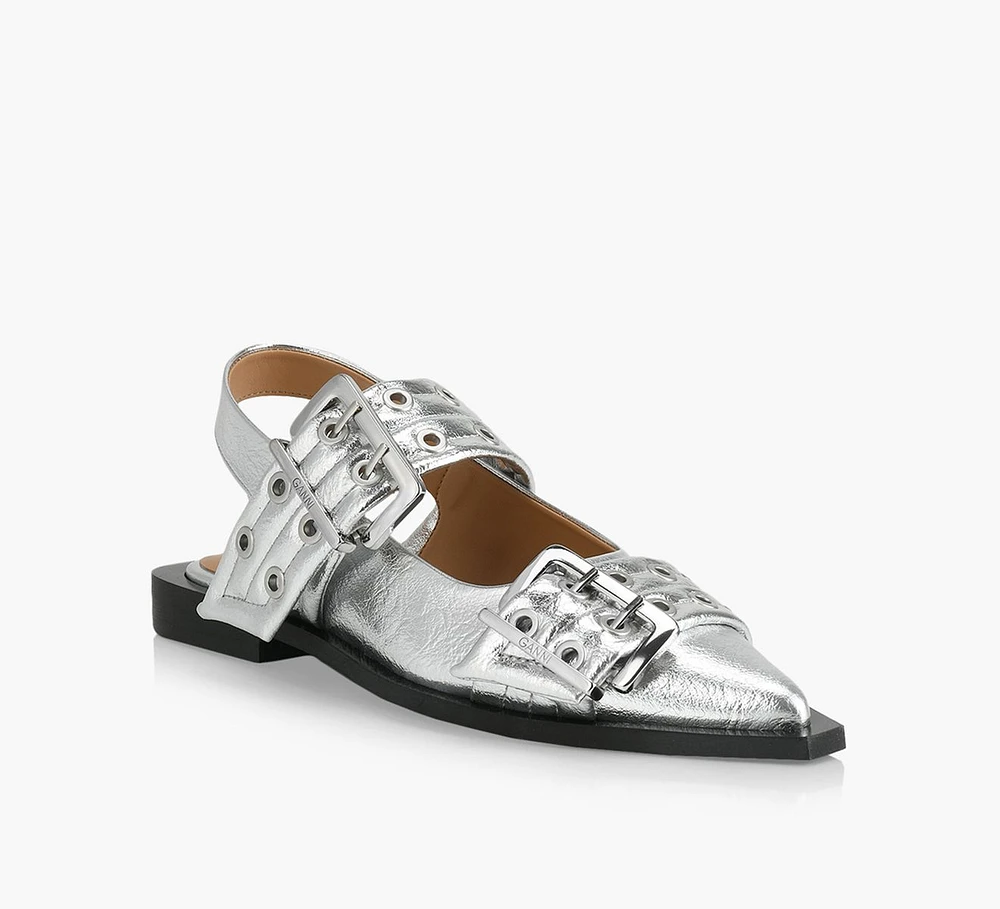 FEMININE BUCKLE BALLERINA