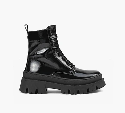 QUIVER BOOTIE