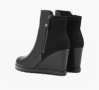 ARIA BOOTIE