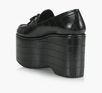 WALL LOAFER