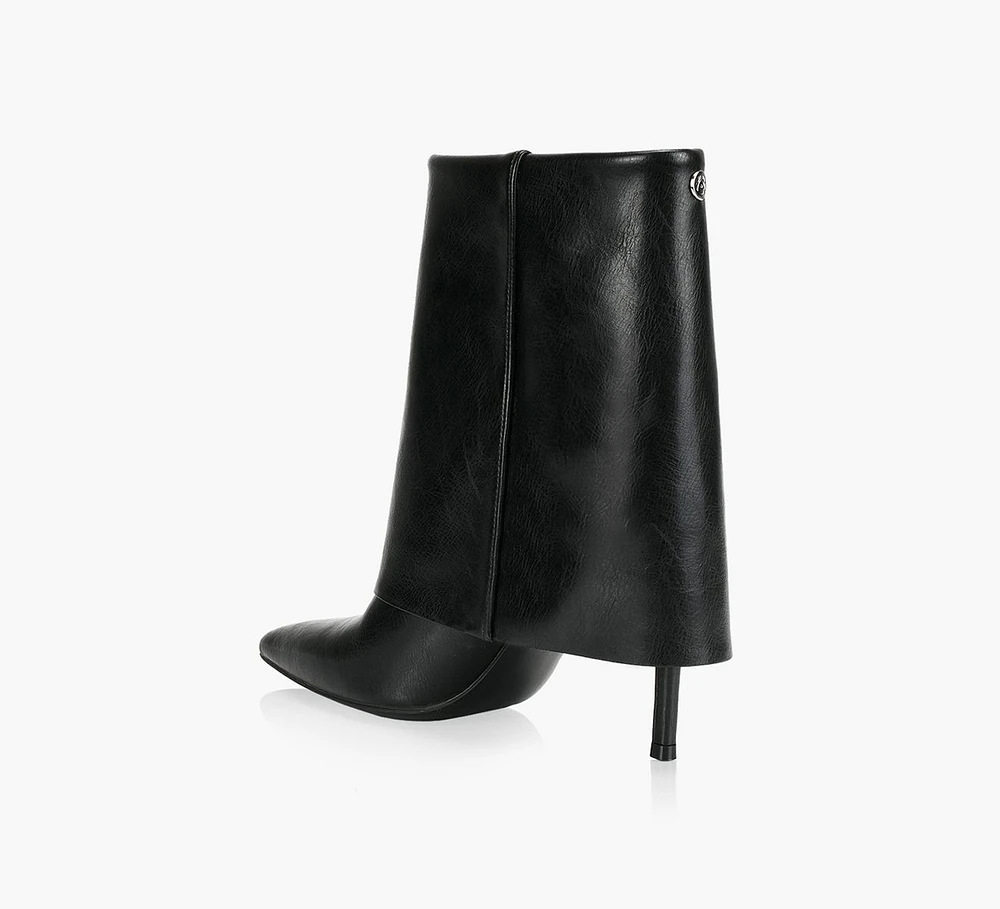 NICOLE BOOTIE
