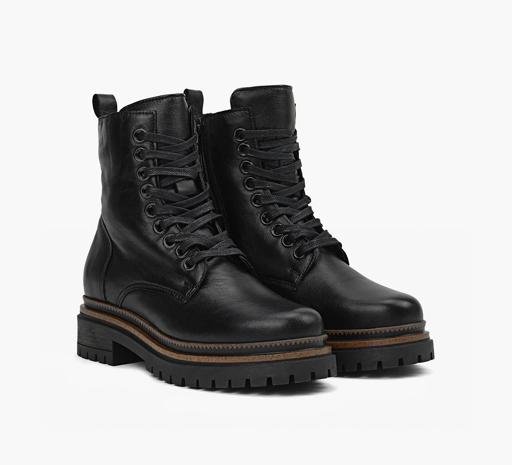 OCHRE BOOTIE
