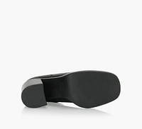 UMBER BOOT