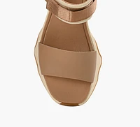 KINETIC IMPACT Y-STRAP SANDAL