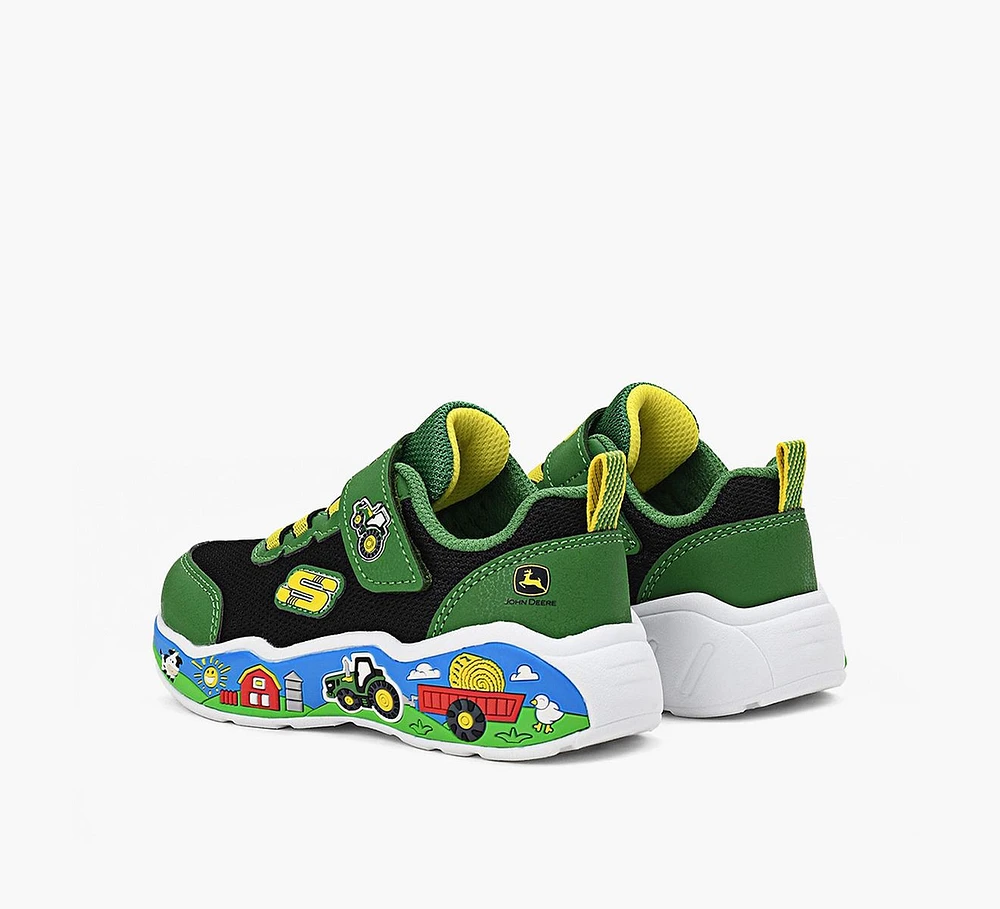 JOHN DEERE PLAY SCENE BARN SQUAD