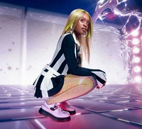 BUZZ 5i X BRATZ