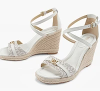 MANDY WEDGE