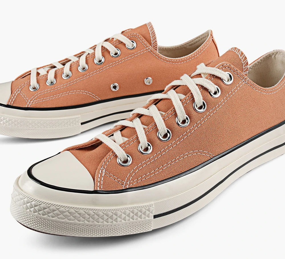 CHUCK 70