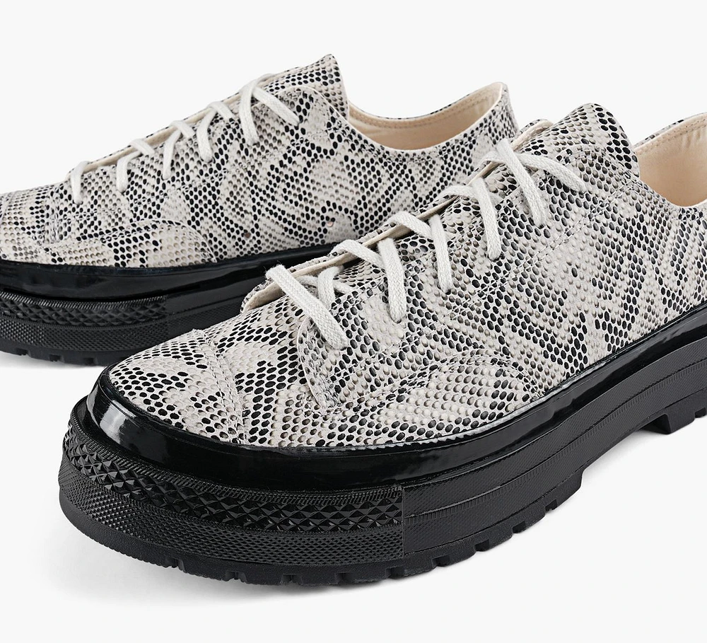 CHUCK 70 FORMAL WILD LIFE