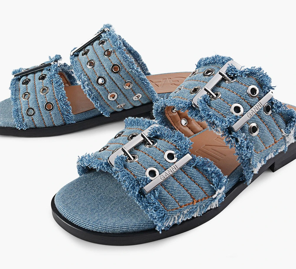 FEMINIE BUCKLE TWO STRAP SANDAL CHARMS DENIM