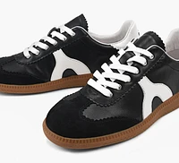 ANGELICA SNEAKER