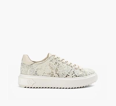 BETH LACE SNEAKER
