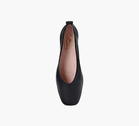 VIOLET FLAT