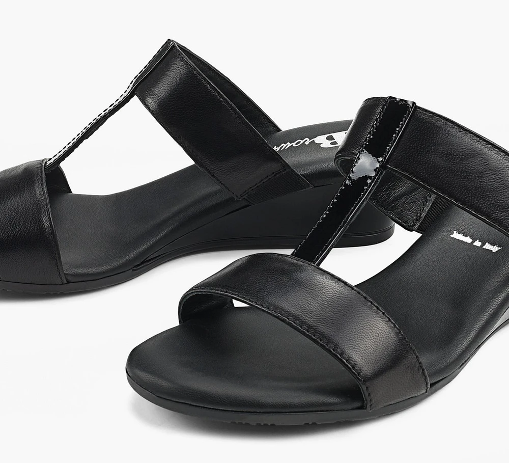 CORA SANDAL