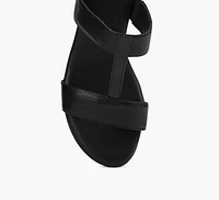 CORA SANDAL