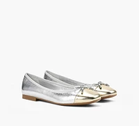 ZARI FLAT