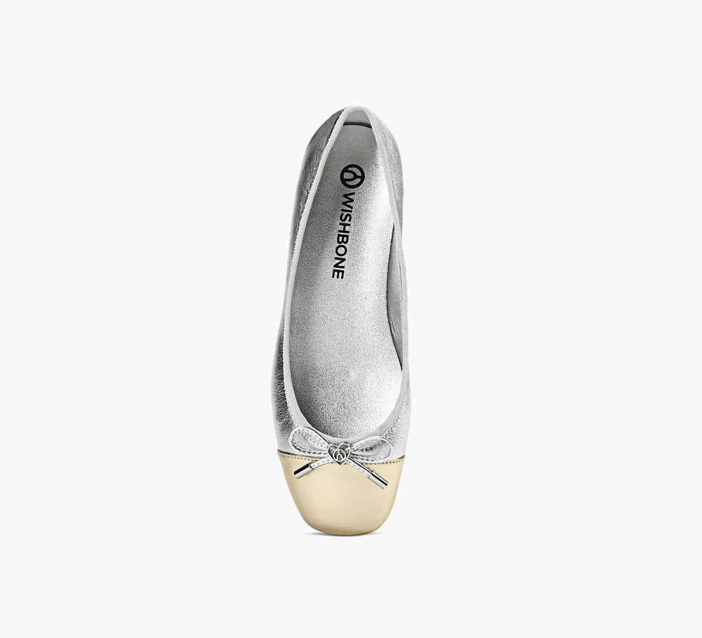 ZARI FLAT