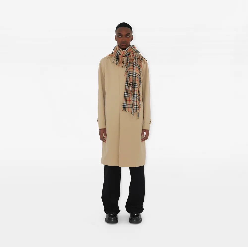 Check Cashmere Happy Scarf in Archive beige | Burberry® Official