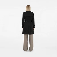 Mid-length Lightweight Kensington Trench Coat in Black - Women, Nylon | Burberry® Official