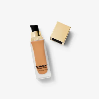 Beyond Wear Perfecting Matte Foundation – -Deep Warm