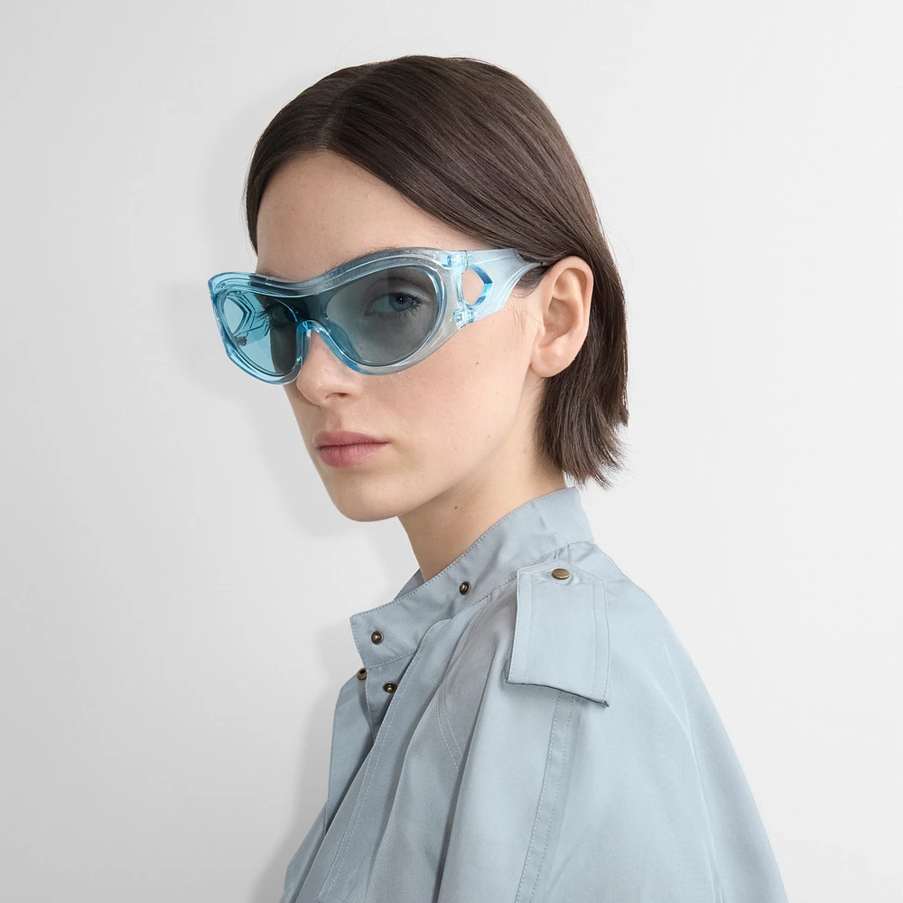 Shield Cutout Sunglasses​ in Pale blue | Burberry® Official