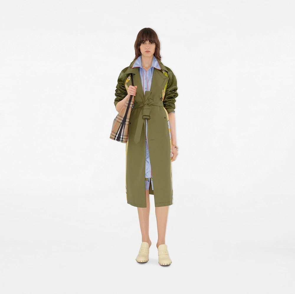 Long Highgrove Castleford Trench Coat in Wreath - Women, Cotton | Burberry® Official