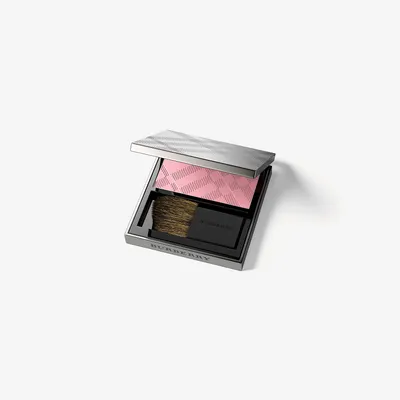 Light Glow – Cameo Blush No.02 in Cameo Blush 02 Beige - Women | Burberry® Official