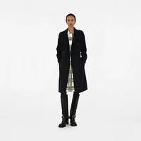 Long Chelsea Heritage Trench Coat in Black - Women, Cotton Gabardine | Burberry® Official