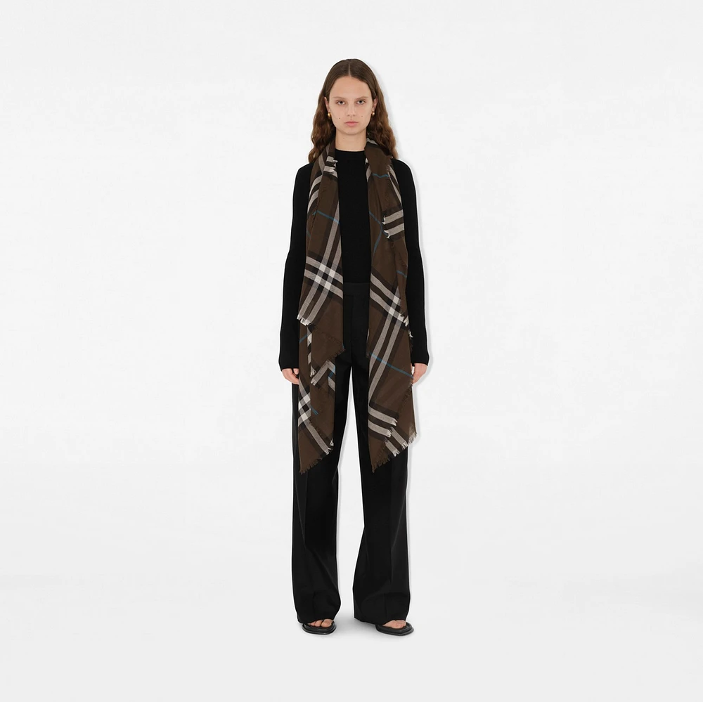 Wide Check Wool Scarf in Snug | Burberry® Official