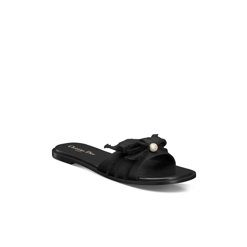 Adiorable Slide