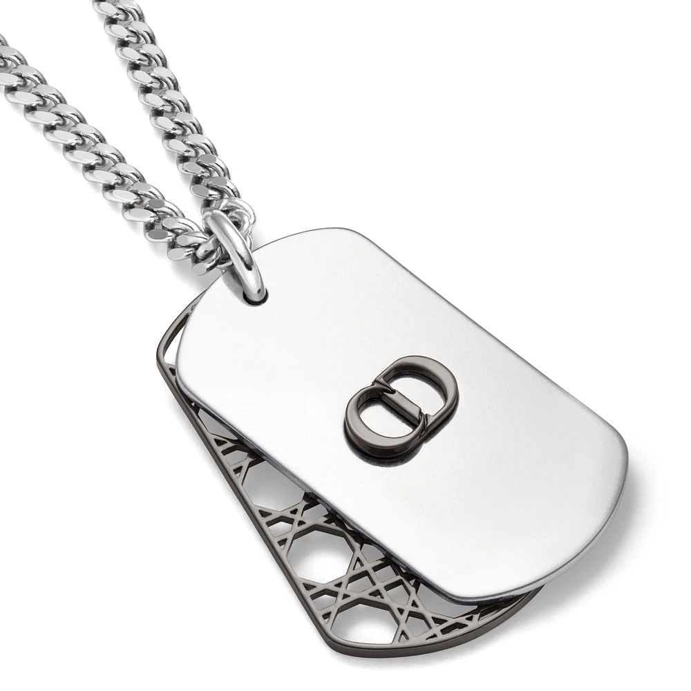 Cannage Plate Pendant Necklace