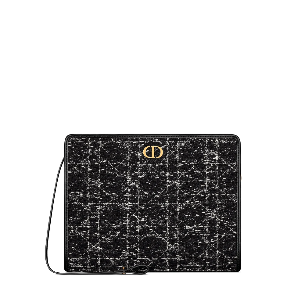 30 Montaigne Dea Pouch