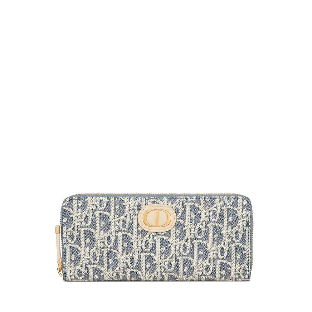 30 Montaigne Voyageur Slim Wallet