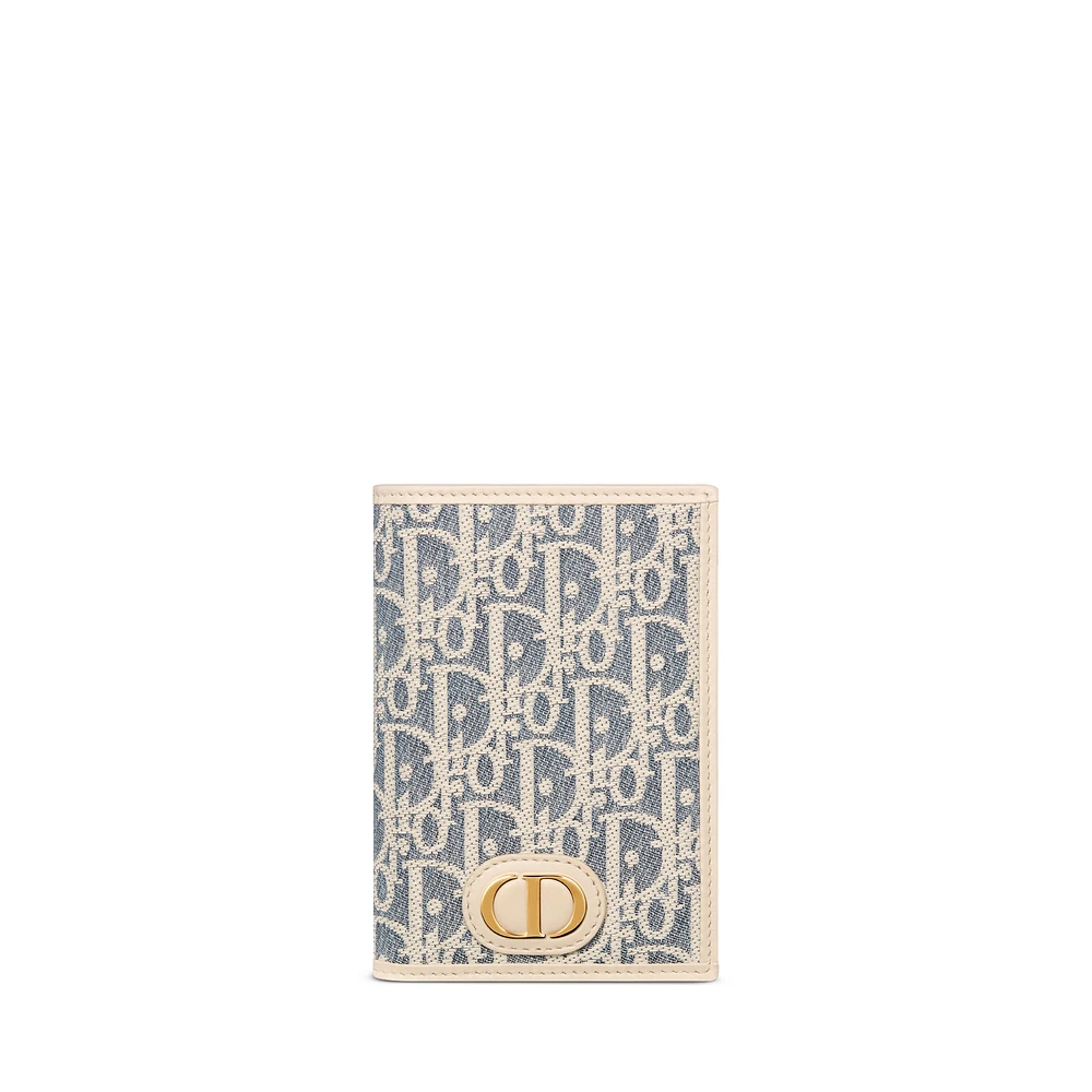 30 Montaigne Passport Holder