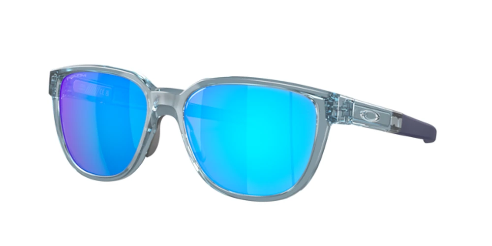 Oakley Man