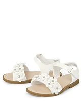 Sandales à fleurs et bijoux pour petites filles