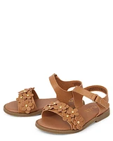 Sandales à fleurs et bijoux pour petites filles