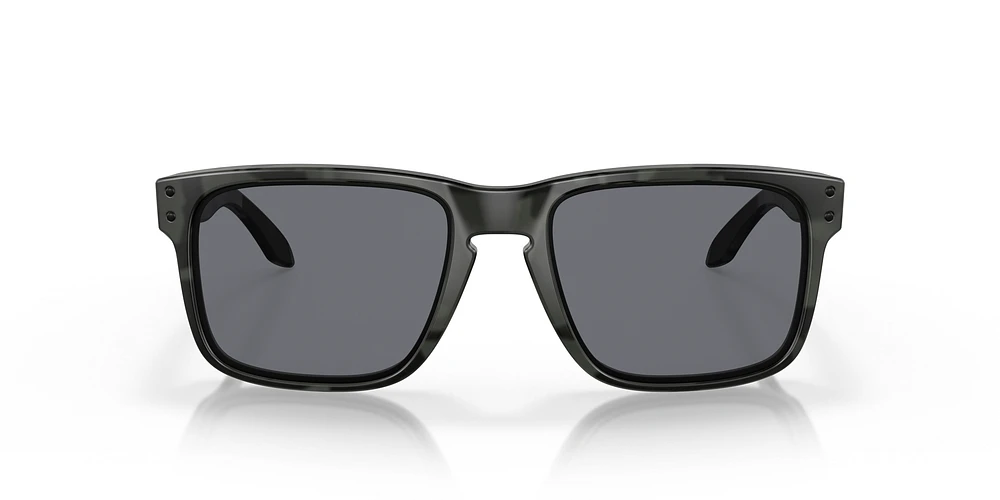 OO9102 Standard Issue Holbrook™ Multicam® Black Collection