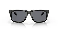 OO9102 Standard Issue Holbrook™ Multicam® Black Collection