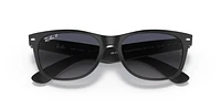 RB2132F New Wayfarer Classic