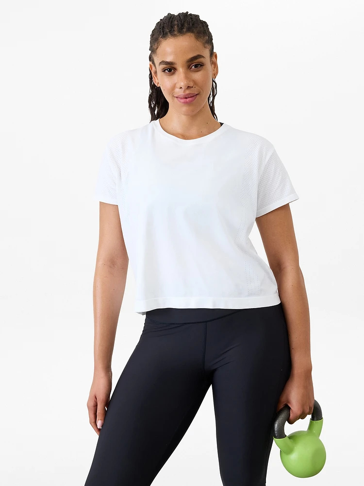 Motion Seamless Relaxed Tee