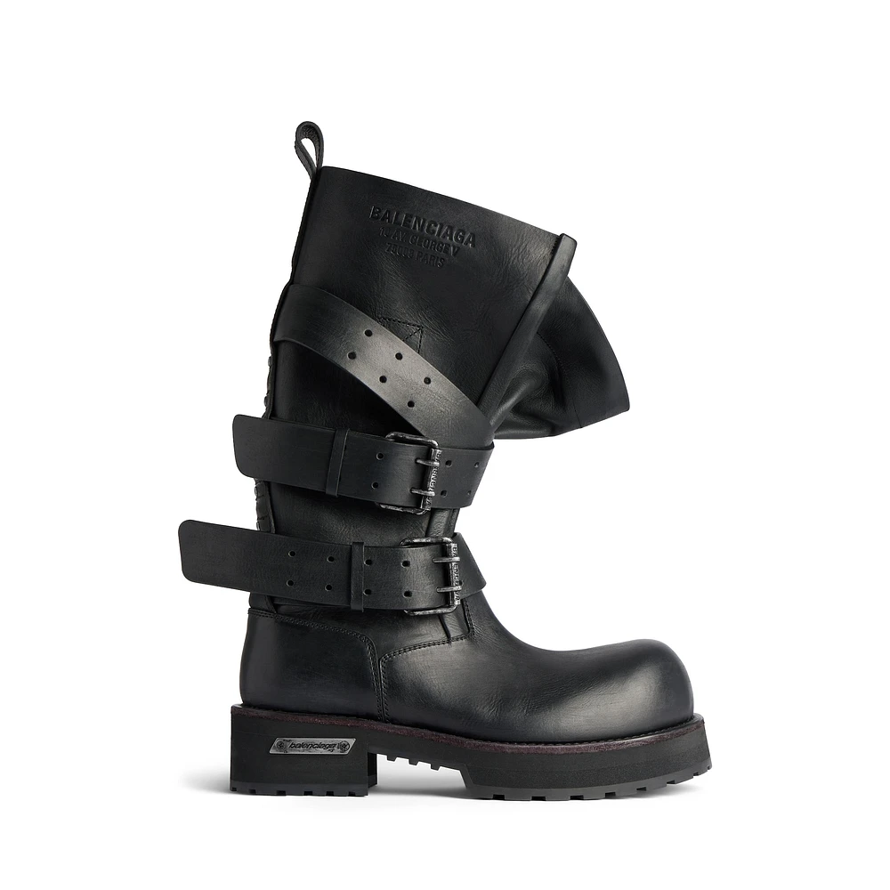 venom high boot